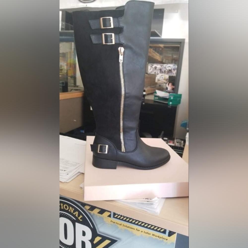 Just Fab black 7.5 boots